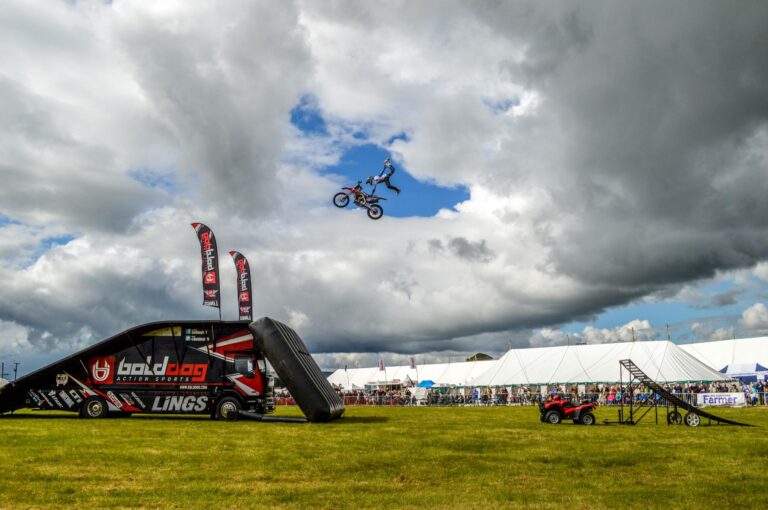 Bolddog One hand indy, Dan Whitby (Photo cred Tracy Whittington)